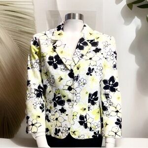 Stresa Women's Blazer Jacket EUC Size 10 Floral  White Black Green Yellow Career